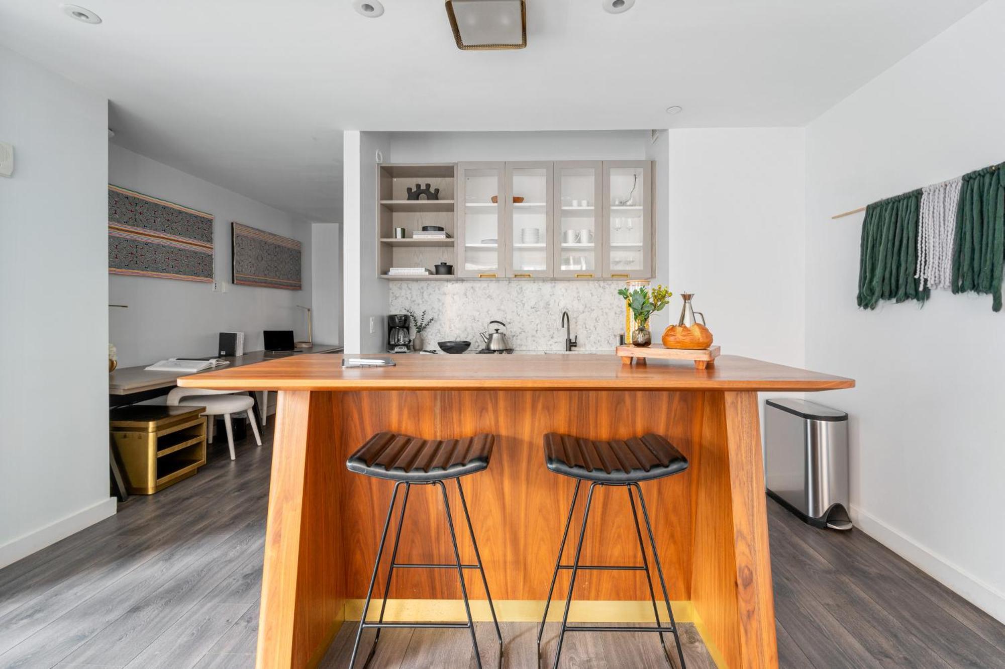 17john Apart-hotel
